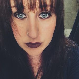 Meet your Posher, Shaina